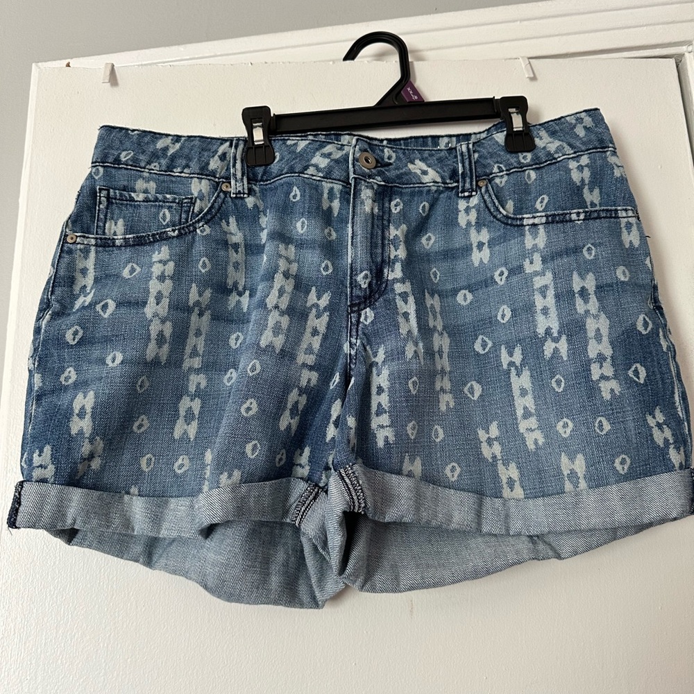 Blue Patterned Women's Denim Shorts